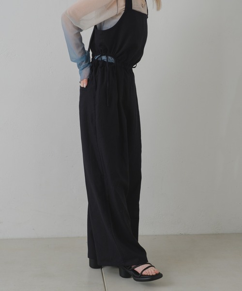 Kastane(カスタネ)の「【2023SSカタログ掲載アイテム/サイズ展開あり】カットアウトシャーリングサロペット(サロペット/オーバーオール・レディース・アイボリー/ブラック・0/1)」の12枚目の写真