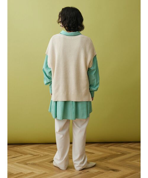 CRAFT STANDARD BOUTIQUE（クラフトスタンダードブティック）の「片畦ニットベスト（ベスト・レディース・イエロー/アイボリー/ブルー/チャコールグレー・FREE）」の18枚目の写真