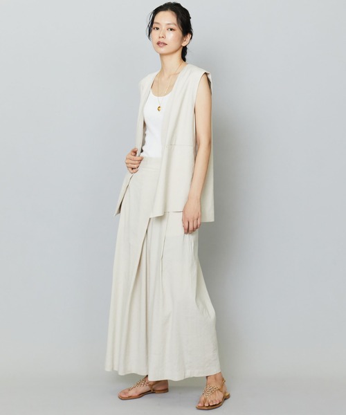 美品✨プルミエアロンディスモン　23SS　ソフトリネンＶネックジレ　ベージュ　S 美品✨プルミエアロンディスモン 23SS ソフトリネンVネックジレ