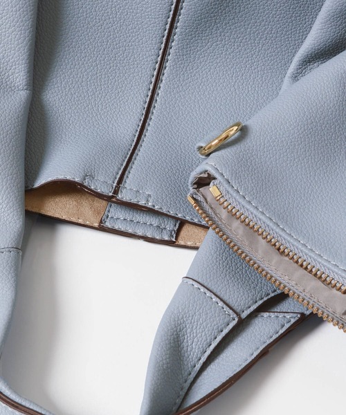 RODE SKO(ロデスコ)の「センターラインミドルバッグ(トートバッグ・レディース・ブラック/ベージュ/オフホワイト/ライトブルー/グリーン系その他・ONE)」の7枚目の写真