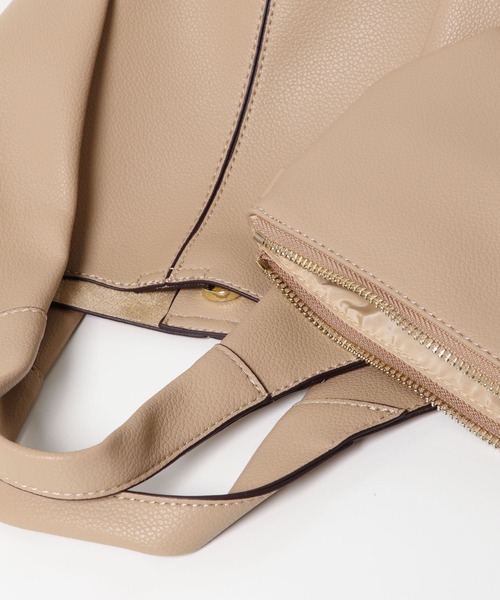 RODE SKO(ロデスコ)の「センターラインミドルバッグ(トートバッグ・レディース・ブラック/ベージュ/オフホワイト/ライトブルー/グリーン系その他・ONE)」の9枚目の写真