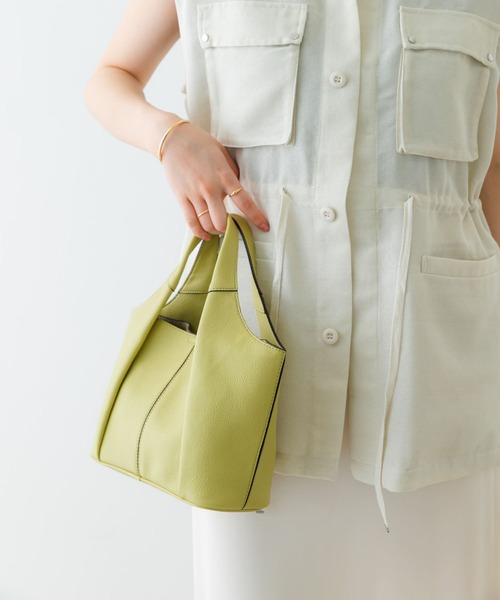 RODE SKO(ロデスコ)の「センターラインミドルバッグ(トートバッグ・レディース・ブラック/ベージュ/オフホワイト/ライトブルー/グリーン系その他・ONE)」の16枚目の写真