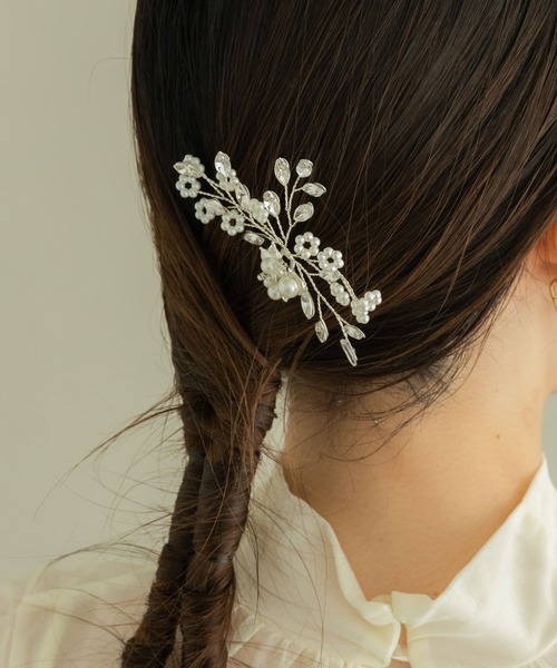 SMELLY（スメリー）の「パールフラワービジューUピン（ヘアピン・レディース・ホワイト系その他・-）」の4枚目の写真