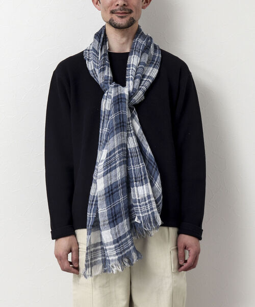 NOLLEY'S goodman（ノーリーズグッドマン）の「【PAOLO MARIANI/パオロ・マリアーニ】別注リネンチェックストール（ストール/ショール・メンズ・ベージュ系その他/ブルー系その他・FREE）」の15枚目の写真