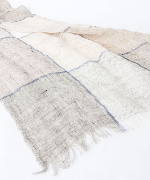 NOLLEY'S goodman（ノーリーズグッドマン）の「【PAOLO MARIANI/パオロ・マリアーニ】別注リネンチェックストール（ストール/ショール・メンズ・ベージュ系その他/ブルー系その他・FREE）」の16枚目の写真