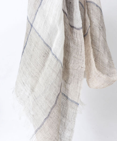 NOLLEY'S goodman（ノーリーズグッドマン）の「【PAOLO MARIANI/パオロ・マリアーニ】別注リネンチェックストール（ストール/ショール・メンズ・ベージュ系その他/ブルー系その他・FREE）」の13枚目の写真