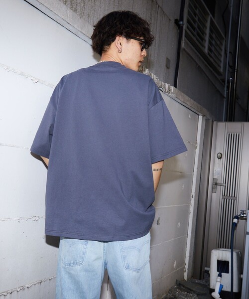 Disney(ディズニー)の「【DISNEY/ディズニー ミッキーマウス】 別注 ビッグシルエット フロントプリントTシャツ【限定展開】(Tシャツ/カットソー・メンズ・ホワイト/ホワイト×ブラック/ネイビー/ブラック・SMALL/MEDIUM/LARGE)」の19枚目の写真