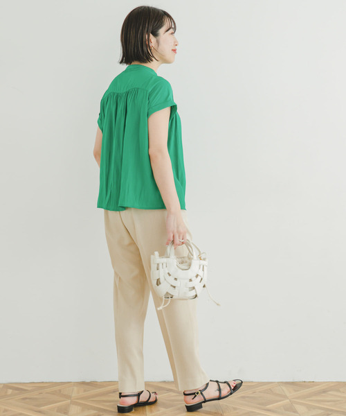 ITEMS URBANRESEARCH（アイテムズ アーバンリサーチ）の「フレンチスリーブブラウス（シャツ/ブラウス・レディース・ブラック/ホワイト/ライトブルー/モカ/グリーン・FREE）」の12枚目の写真