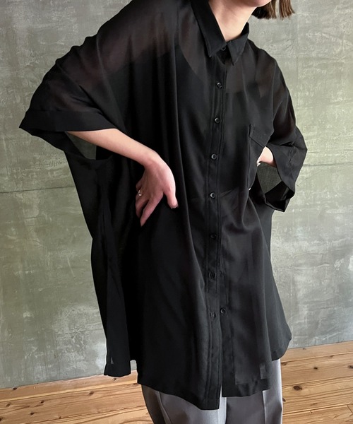 cona（コナ）の「【ZOZO限定】シアールーズシャツ（シャツ/ブラウス・レディース・ブラック/オフホワイト・FREE）」の22枚目の写真
