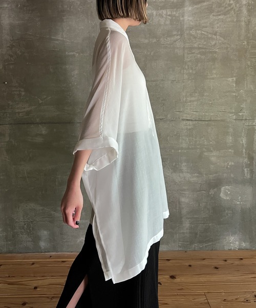 cona（コナ）の「【ZOZO限定】シアールーズシャツ（シャツ/ブラウス・レディース・ブラック/オフホワイト・FREE）」の8枚目の写真