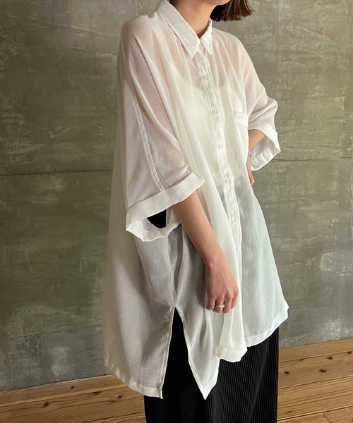 cona（コナ）の「【ZOZO限定】シアールーズシャツ（シャツ/ブラウス・レディース・ブラック/オフホワイト・FREE）」の12枚目の写真