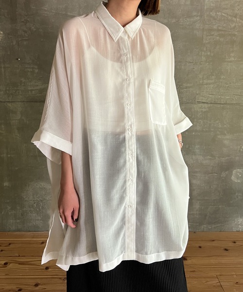 cona（コナ）の「【ZOZO限定】シアールーズシャツ（シャツ/ブラウス・レディース・ブラック/オフホワイト・FREE）」の3枚目の写真