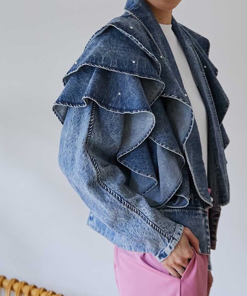Myu♡新作 フリルデニムジャケット【新品】 M y u（ミュー）の「デニム フリル ショート丈 ジャケット（デニム