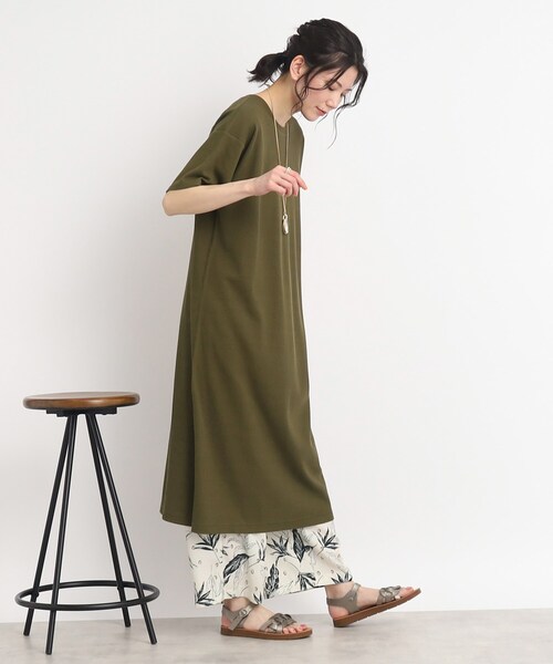 SHOO・LA・RUE（シューラルー）の「◆夏のアクティブスタイルに！ワッフルロングTシャツワンピース（ワンピース・レディース・カーキ/ブラック/グレー・02/03/04）」の3枚目の写真