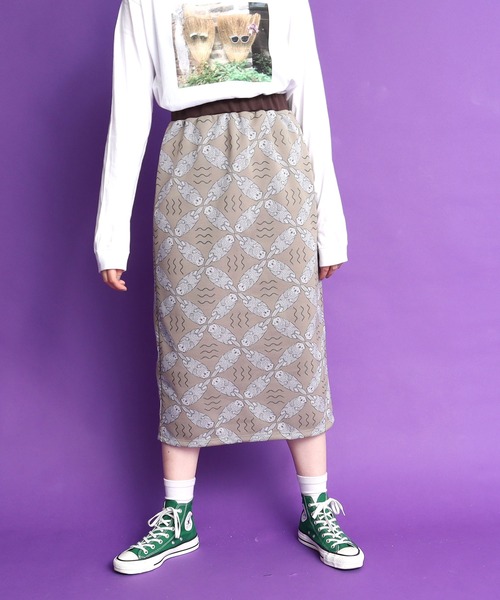 didizizi（ディディジジ）の「浮かぶラッコJQSK（スカート・レディース・ベージュ/ブルー・FREE）」の2枚目の写真