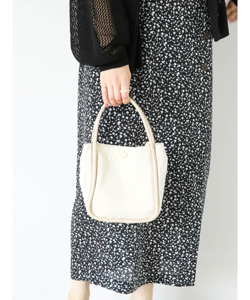 ehka sopo（エヘカソポ）の「キャンバスコンビショルダーバッグ（ハンドバッグ・レディース・ブラウン/ベージュ/キャメル・F）」の17枚目の写真