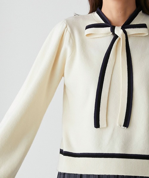 BONLECILL（ボンルシール）の「トリコロール袖ボリュームボウタイニットプルオーバー（ニット/セーター・レディース・キャメル/ネイビー/レッド/アイボリー・FREE）」の9枚目の写真