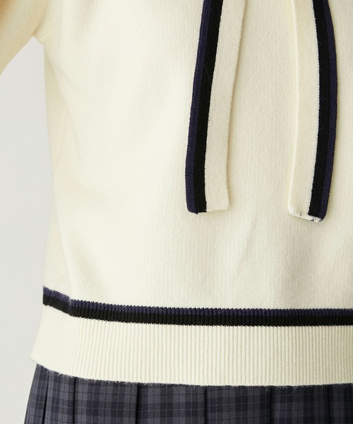 BONLECILL（ボンルシール）の「トリコロール袖ボリュームボウタイニットプルオーバー（ニット/セーター・レディース・キャメル/ネイビー/レッド/アイボリー・FREE）」の12枚目の写真