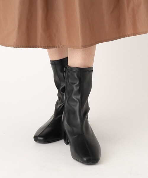 OPAQUE.CLIP（オペークドットクリップ）の「◆【抗菌防臭加工/5cmヒール】ストレッチショートブーツ（ブーツ・レディース・オフホワイト/ブラック/ベージュ・02/03/01）」の14枚目の写真