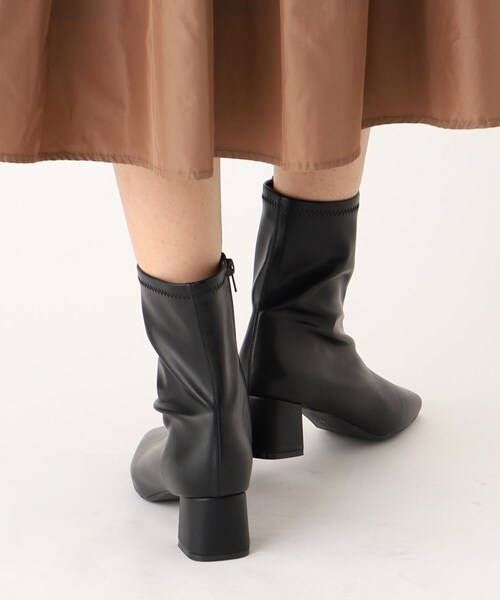 OPAQUE.CLIP（オペークドットクリップ）の「◆【抗菌防臭加工/5cmヒール】ストレッチショートブーツ（ブーツ・レディース・オフホワイト/ブラック/ベージュ・02/03/01）」の16枚目の写真