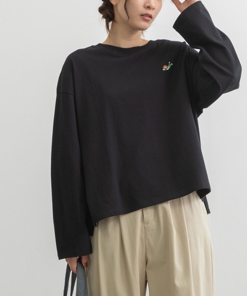 POU DOU DOU(プードゥドゥ)の「USAコットンワンポイント刺繍ワイドロンTee(Tシャツ/カットソー・レディース・ブラック/ライトブルー/スミクロ/オレンジ/オフホワイト・3)」の1枚目の写真