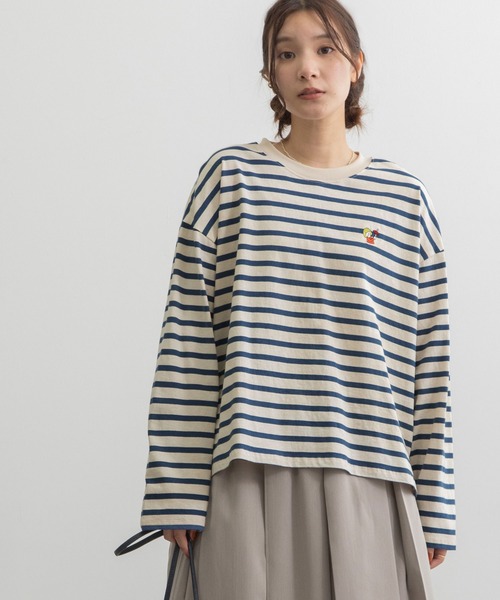 POU DOU DOU(プードゥドゥ)の「USAコットンワンポイント刺繍ワイドロンTee(Tシャツ/カットソー・レディース・ブラック/ライトブルー/スミクロ/オレンジ/オフホワイト・3)」の13枚目の写真