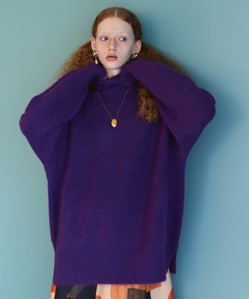 manana suerte（マニャーナスエルテ）の「オーバールーズタートルネックニット（ニット/セーター・レディース・パープル/ブラック/アイボリー/カーキ/グレー・FREE）」の13枚目の写真