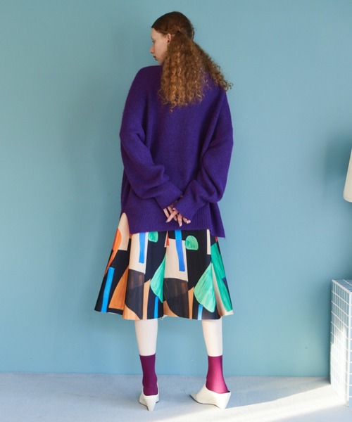 manana suerte（マニャーナスエルテ）の「オーバールーズタートルネックニット（ニット/セーター・レディース・パープル/ブラック/アイボリー/カーキ/グレー・FREE）」の15枚目の写真