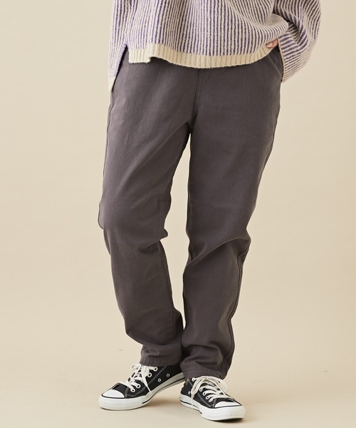 CUBE SUGAR（キューブシュガー）の「微起毛ツイルらくシュットパンツ（その他パンツ・レディース・レッド/ナチュラル/カーキ/ベージュ/チャコールグレー・S/M）」の2枚目の写真