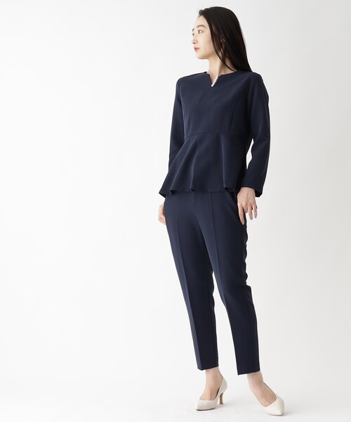 OPAQUE.CLIP（オペークドットクリップ）の「◆≪オケージョン／セットアップ対応≫ パール調ボタン付きペプラムブラウス【洗濯機洗い可／イージケア】（シャツ/ブラウス・レディース・ライトベージュ/ブルー系その他・40/38/42/36）」の20枚目の写真