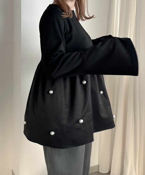 apres jour clair(アプレジュールクレア)の「【apres jour clair】パールペプラムトップス【ZOZOTOWN限定アイテム】(シャツ/ブラウス・レディース・ブラウン系その他/ブラック/グレイッシュベージュ・フリー/X-LARGE)」の9枚目の写真
