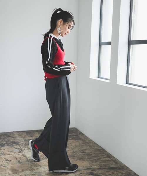 bohmal（ボマール）の「リバーシブルニットキャミビスチェ（キャミソール・レディース・レッド/アイボリー/ブラック・FREE）」の22枚目の写真