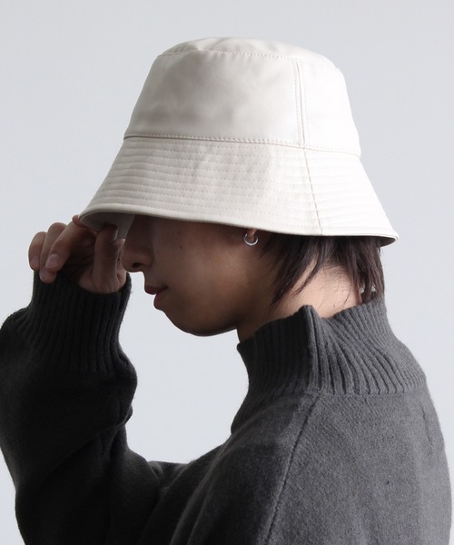 【関税/送料込】Loewe ソリッドカラーレザーバケットハット ロエベ レザーバケットハット （セール】ロエベ 帽子 バケット