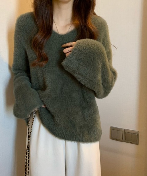 Chaco closet（チャコ クローゼット）の「Vネックルーズシルエット