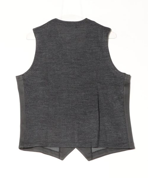 Perfect Suit FActory（パーフェクトスーツファクトリー）の「TRANS CONTINENTS　フロントクラシック　ニットジレ　千鳥　グレー/クロシロ（ベスト・メンズ・チャコールグレー/ブラック×ホワイト・L/M/LL）」の13枚目の写真