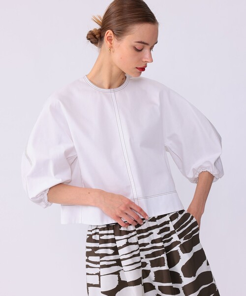 EFFE BEAMS（エッフェビームス）の「EFFE BEAMS / ステッチ ドルマン ブラウス（シャツ/ブラウス・レディース・サックスブルー/オフホワイト・ONE SIZE）」の2枚目の写真