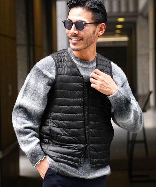 jiggys shop(ジギーズショップ)の「Vネックインナーライトダウンベスト(ダウンベスト・メンズ・ブラック・MEDIUM/LARGE/X-LARGE)」の9枚目の写真
