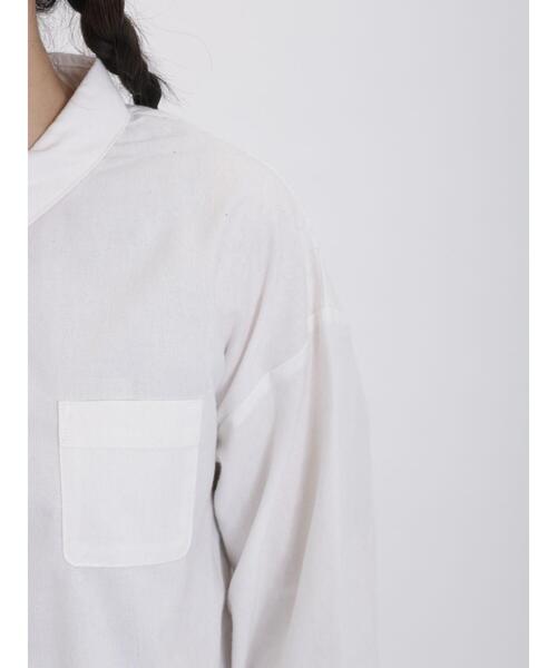 Samansa Mos2（サマンサ モスモス）の「【保温加工】二つ並び釦レギュラーカラーシャツ（シャツ/ブラウス・レディース・チャコールグレー/ネイビー/ブラック/オフホワイト・F）」の21枚目の写真