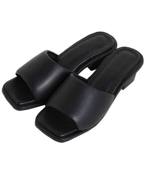 select MOCA(セレクトモカ)の「スクエアパテッドサンダル(サンダル・レディース・ブラック/ライトベージュ・SMALL/MEDIUM/LARGE)」の6枚目の写真