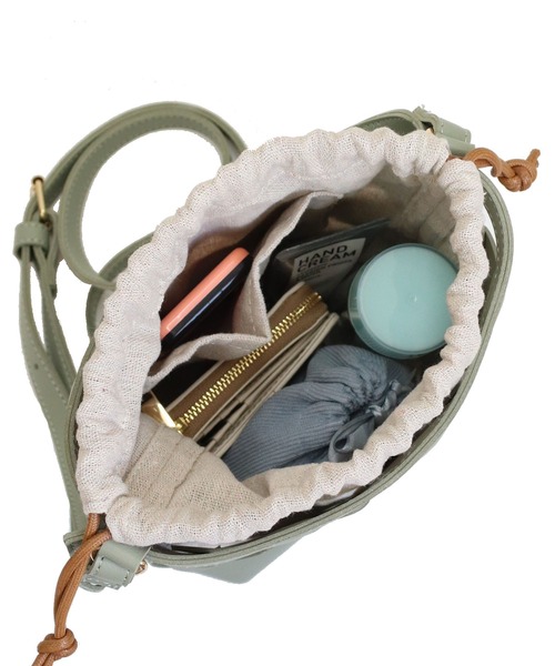 MIAN （ミアン）の「パネル切替ミニショルダーバッグ（ショルダーバッグ・レディース・ミント/ブラック/アイボリー・FREE）」の18枚目の写真