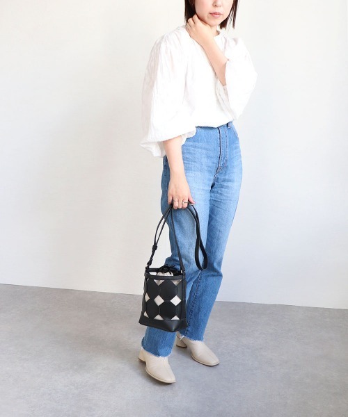 MIAN （ミアン）の「パネル切替ミニショルダーバッグ（ショルダーバッグ・レディース・ミント/ブラック/アイボリー・FREE）」の20枚目の写真