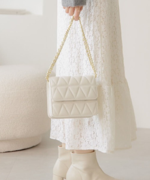 flower(フラワー)の「レザーキルティングバッグ2(ショルダーバッグ・レディース・ブラック/ホワイト・FREE)」の1枚目の写真