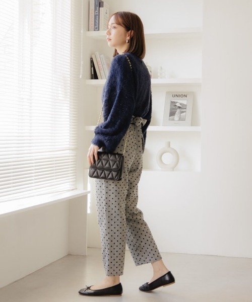 flower(フラワー)の「レザーキルティングバッグ2(ショルダーバッグ・レディース・ブラック/ホワイト・FREE)」の6枚目の写真