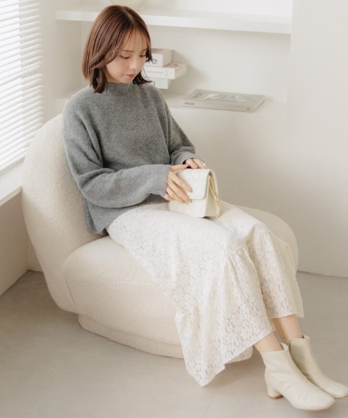 flower(フラワー)の「レザーキルティングバッグ2(ショルダーバッグ・レディース・ブラック/ホワイト・FREE)」の14枚目の写真