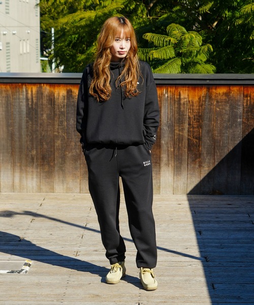 BILLABONG(ビラボン)の「【直営店限定】BILLABONG レディース JOGGER PANTS スウェットパンツ 【2024年春夏モデル】/ビラボンワンポイントブランドロゴリラックスシルエットジョガーパンツ(スウェットパンツ・レディース・ブラック/イエロー/グレー・MEDIUM/LARGE)」の9枚目の写真