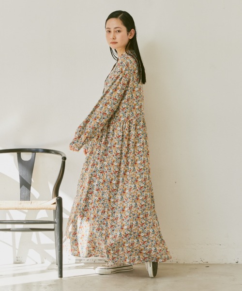 Libra Cue（リブラ キュー）の「バンドカラーロングスリーブワンピース（ワンピース・レディース・ブラック/キャメル/ネイビー/ベージュ/ピンクベージュ・FREE）」の20枚目の写真