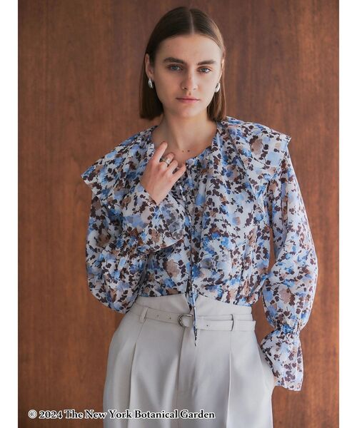 YECCA VECCA(イェッカヴェッカ)の「NY Botanical Garden ブラウス(シャツ/ブラウス・レディース・ネイビー/オフホワイト・FREE)」の21枚目の写真