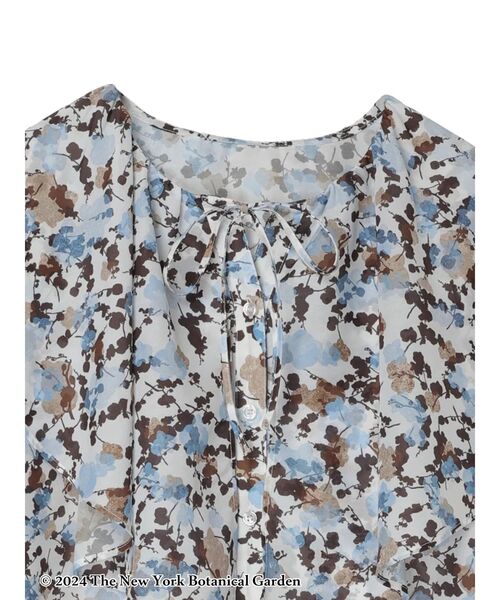 YECCA VECCA(イェッカヴェッカ)の「NY Botanical Garden ブラウス(シャツ/ブラウス・レディース・ネイビー/オフホワイト・FREE)」の13枚目の写真