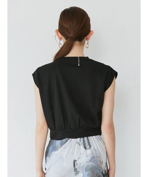 MURUA（ムルーア）の「タックワイドショルダートップス（Tシャツ/カットソー・レディース・ブラック/ホワイト/ブルー/モカ・FREE）」の12枚目の写真