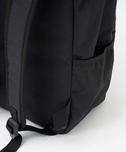 repipi armario（レピピ アルマリオ）の「repipi armario/レピピアルマリオ　シンプルロゴリュック（バックパック/リュック・キッズ・ブラック×レッド/ブラック×グリーン・ONE SIZE）」の21枚目の写真